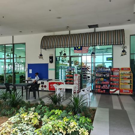 Retreat At Cybersquare Daire Cyberjaya Dış mekan fotoğraf